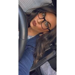 Meet your Posher, Cierra